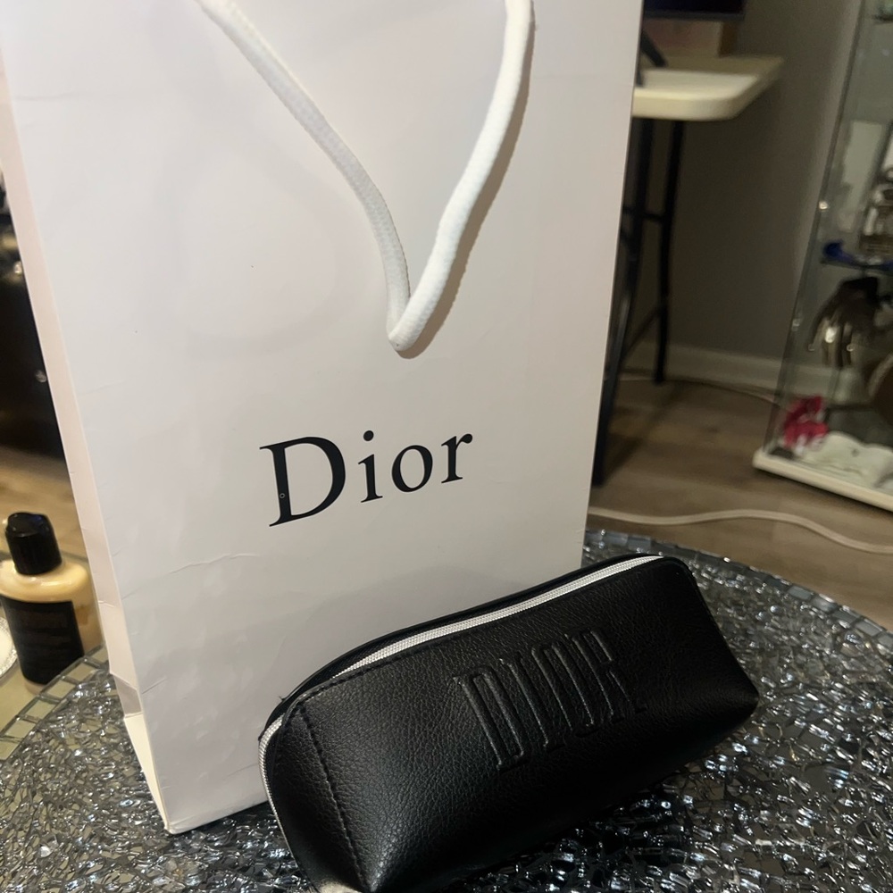 Dior Cosmetic / Beauty Case
